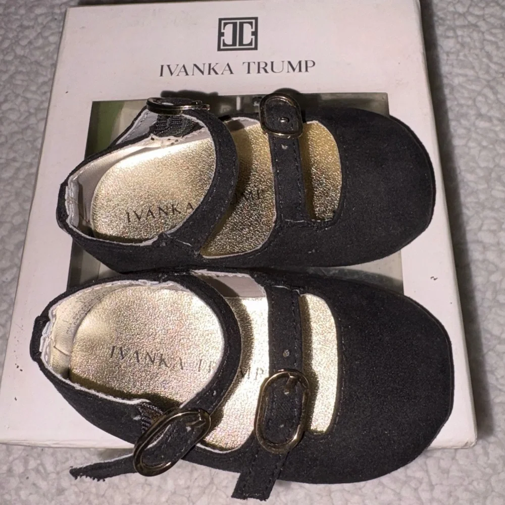 Ivanka Trump Baby Baroness shoes size 1 six weeks to three months NEW WITH BOX